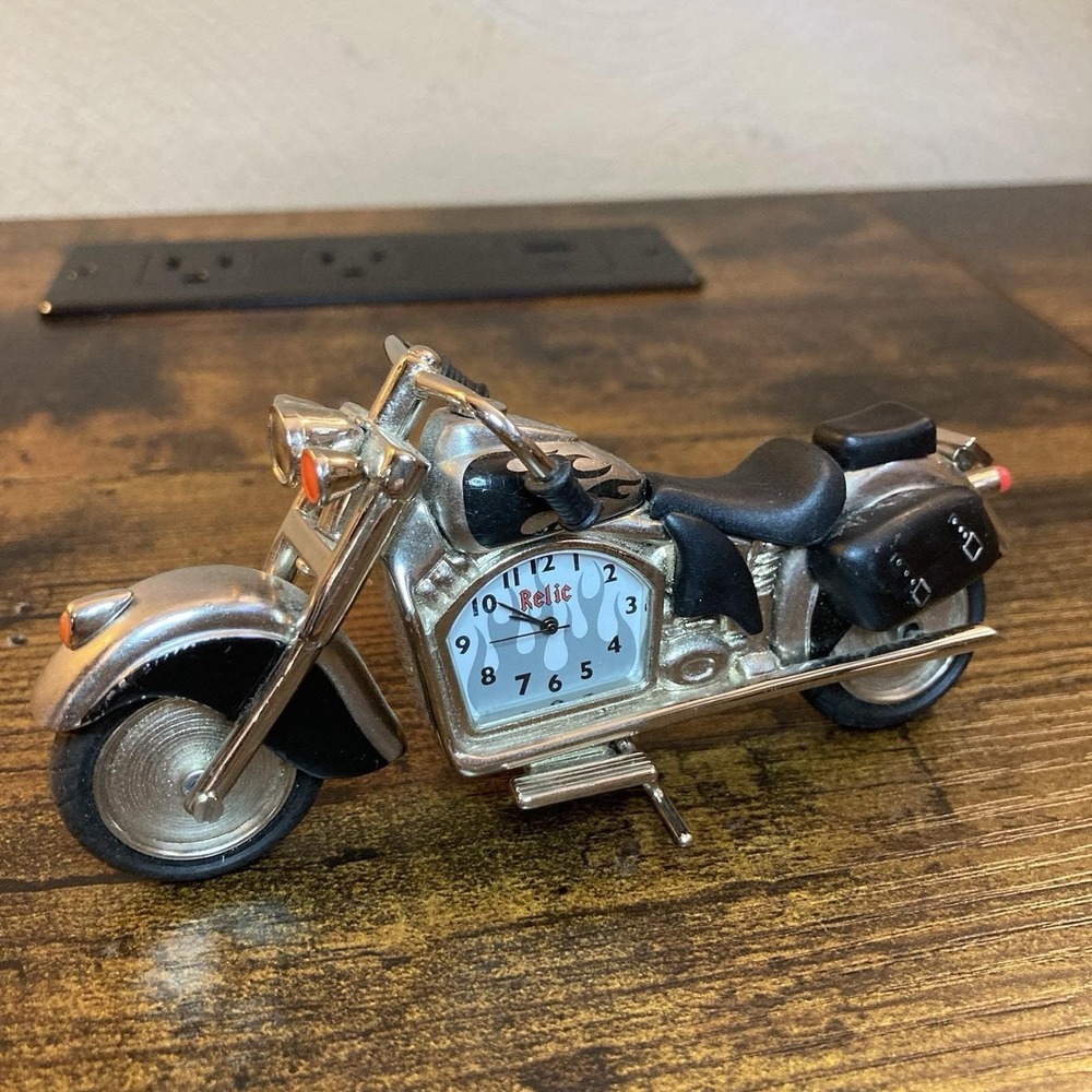 Relic By Fossil Motorcycle Desk Clock Cruiser Bike Chrome Flames Missing Mirror